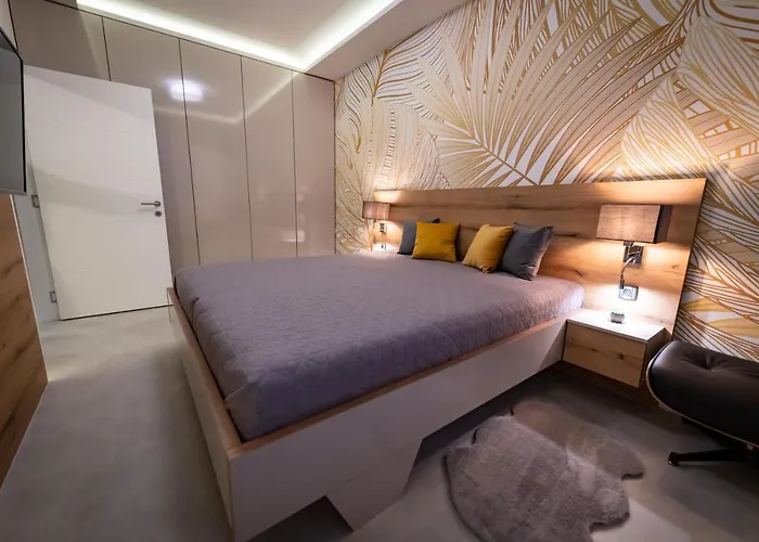 Family شقة سوبوتيتْسا