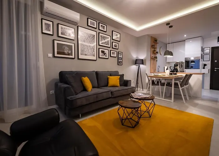 Family شقة سوبوتيتْسا