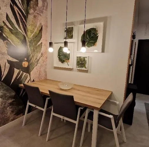 شقة Family سوبوتيتْسا